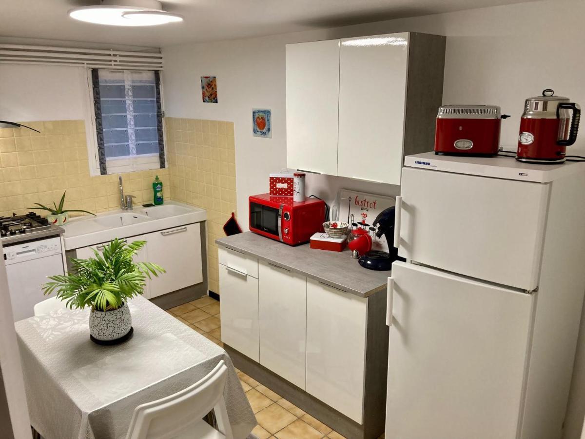 Appartement T2 Independant Dans Maison Individuelle Bidos Exterior photo